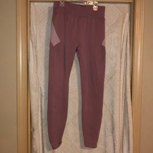 Fabletics Pink workout leggings